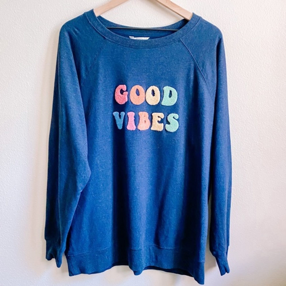 WILDFOX Good Times Sweatshirt in Blue